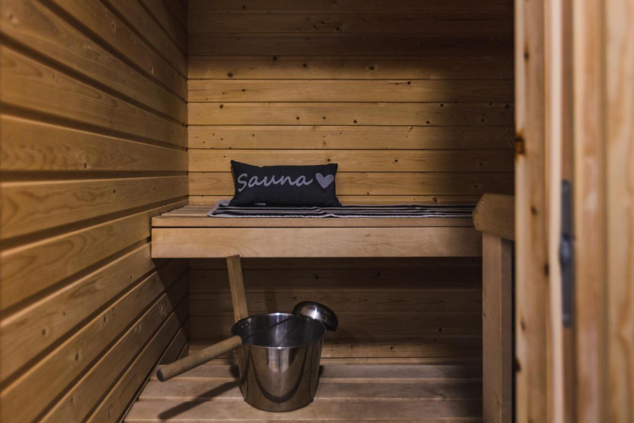 Penthouse With Sauna - King Size Bed - Free Wifi! 로바니에미 외부 사진